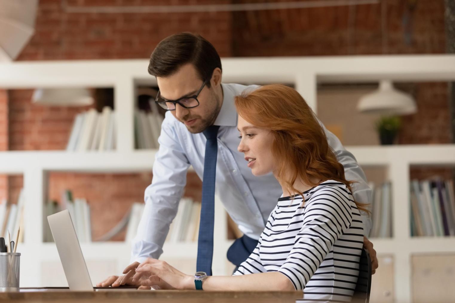 Studierende im interaktiven Seminar zum Thema Intuitionsentwicklung